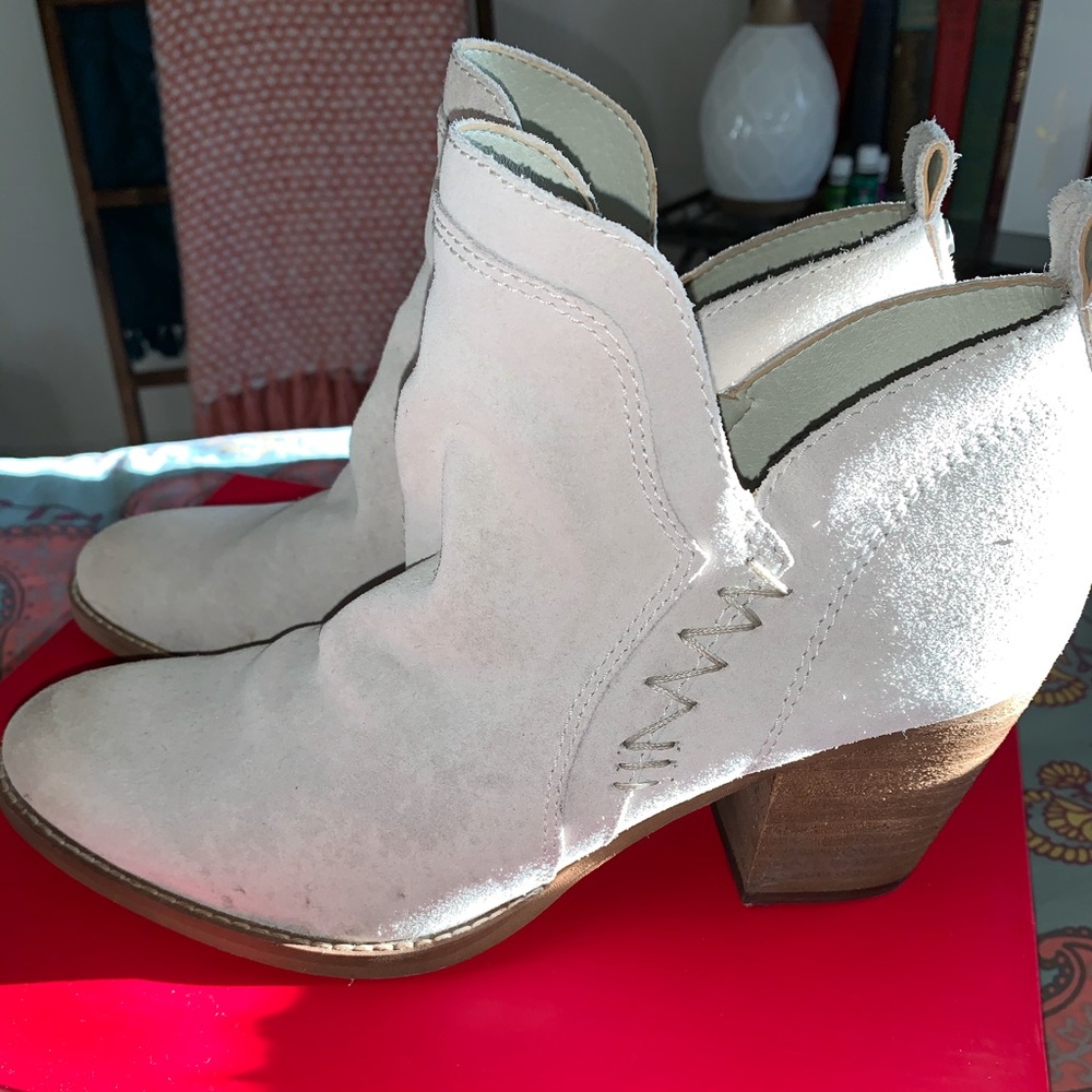 Sam Edelman booties